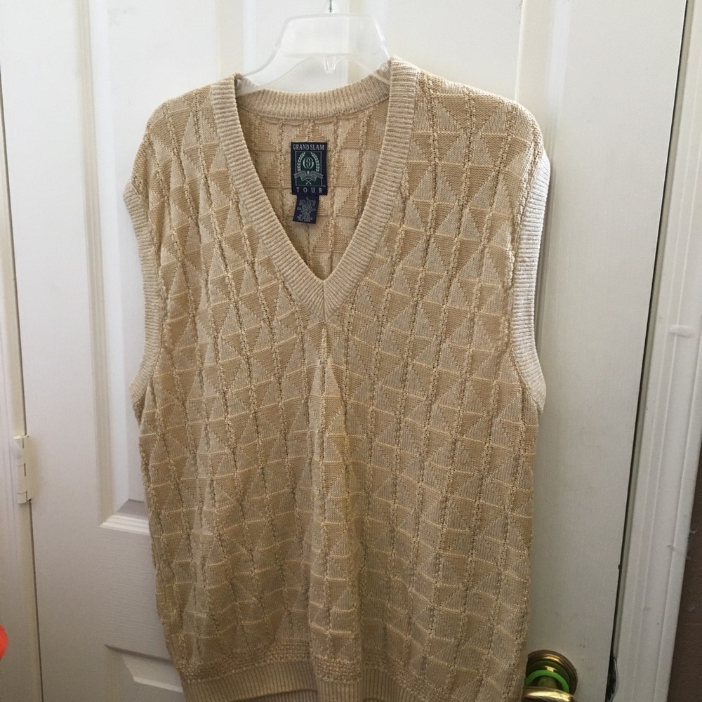 FINAL MARKDOWN MEN’S Grand Slam Vest (L)